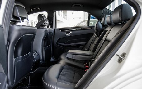 Mercedes-Benz E-Класс, 2013 год, 2 428 000 рублей, 36 фотография