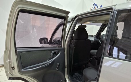 Chevrolet Niva I рестайлинг, 2013 год, 550 000 рублей, 24 фотография