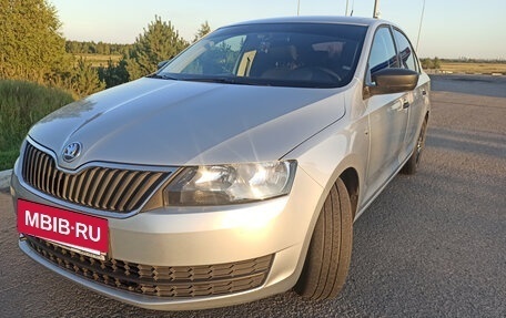 Skoda Rapid I, 2014 год, 740 000 рублей, 4 фотография