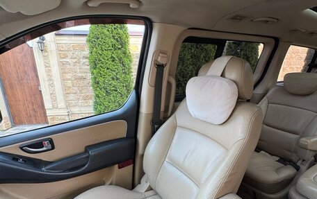 Hyundai Grand Starex Grand Starex I рестайлинг 2, 2011 год, 1 999 999 рублей, 16 фотография