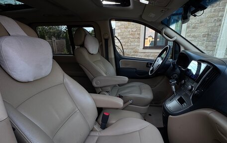 Hyundai Grand Starex Grand Starex I рестайлинг 2, 2011 год, 1 999 999 рублей, 25 фотография
