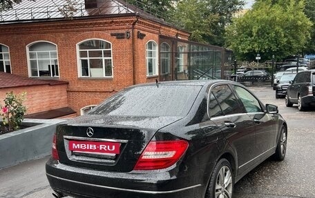 Mercedes-Benz C-Класс, 2012 год, 2 000 000 рублей, 5 фотография