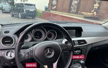 Mercedes-Benz C-Класс, 2012 год, 2 000 000 рублей, 17 фотография