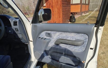 Toyota Land Cruiser Prado 90 рестайлинг, 1998 год, 980 000 рублей, 9 фотография