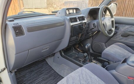 Toyota Land Cruiser Prado 90 рестайлинг, 1998 год, 980 000 рублей, 6 фотография