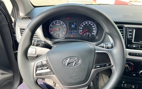 Hyundai Solaris II рестайлинг, 2018 год, 1 150 000 рублей, 11 фотография