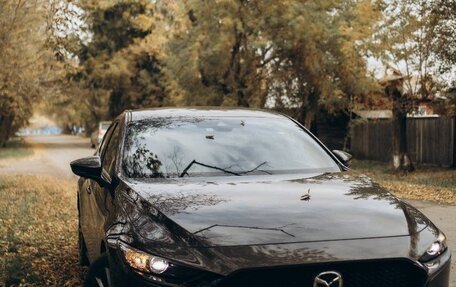 Mazda 3, 2019 год, 1 895 000 рублей, 2 фотография