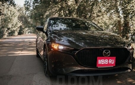 Mazda 3, 2019 год, 1 895 000 рублей, 4 фотография