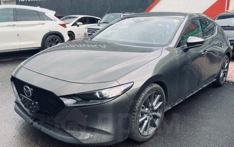 Mazda 3, 2019 год, 1 895 000 рублей, 24 фотография