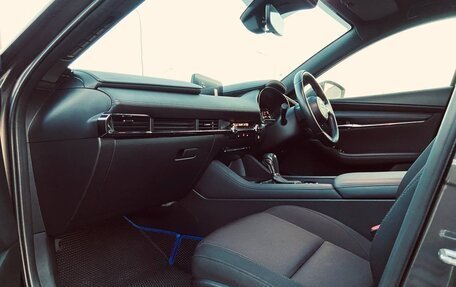 Mazda 3, 2019 год, 1 895 000 рублей, 26 фотография