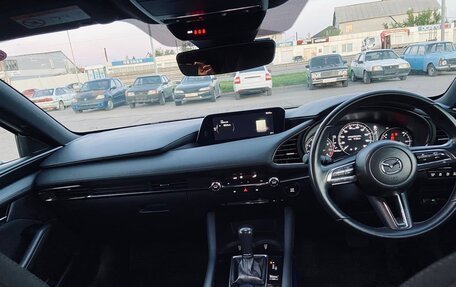 Mazda 3, 2019 год, 1 895 000 рублей, 39 фотография