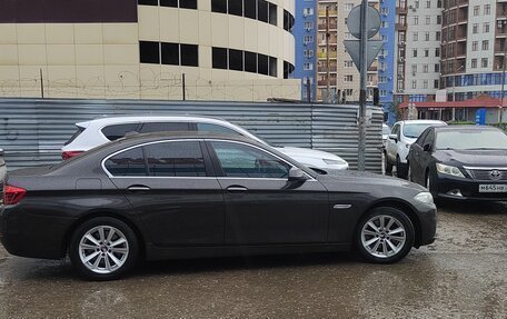 BMW 5 серия, 2014 год, 2 400 000 рублей, 3 фотография