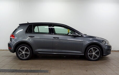 Volkswagen Golf VII, 2018 год, 1 650 000 рублей, 5 фотография