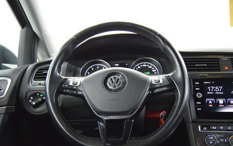 Volkswagen Golf VII, 2018 год, 1 650 000 рублей, 14 фотография