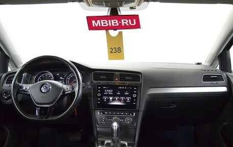 Volkswagen Golf VII, 2018 год, 1 650 000 рублей, 11 фотография
