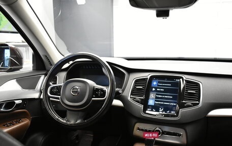 Volvo XC90 II рестайлинг, 2018 год, 3 240 000 рублей, 12 фотография
