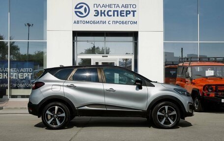 Renault Kaptur I рестайлинг, 2017 год, 1 330 000 рублей, 4 фотография