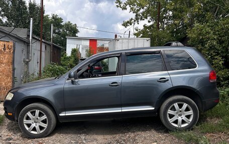Volkswagen Touareg III, 2004 год, 850 000 рублей, 2 фотография