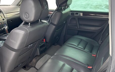 Volkswagen Touareg III, 2004 год, 850 000 рублей, 11 фотография