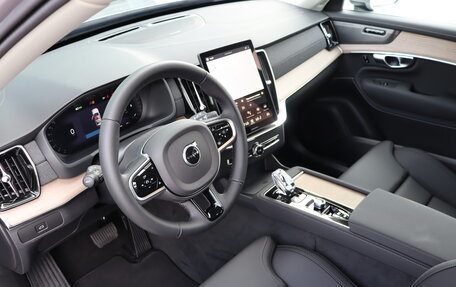 Volvo XC90 II рестайлинг, 2025 год, 10 990 000 рублей, 9 фотография