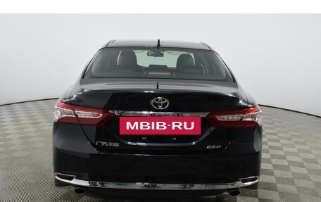 Toyota Camry, 2023 год, 3 855 000 рублей, 5 фотография
