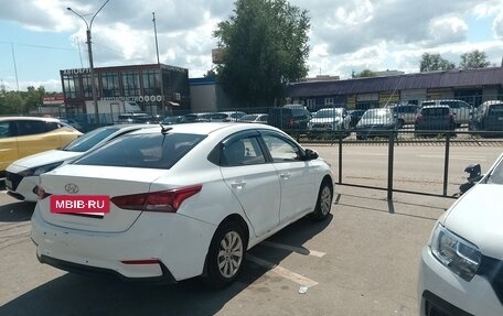 Hyundai Solaris II рестайлинг, 2017 год, 600 000 рублей, 26 фотография