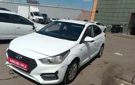 Hyundai Solaris II рестайлинг, 2017 год, 600 000 рублей, 19 фотография
