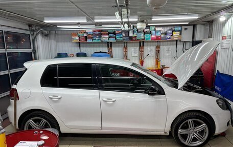 Volkswagen Golf VI, 2012 год, 900 000 рублей, 10 фотография