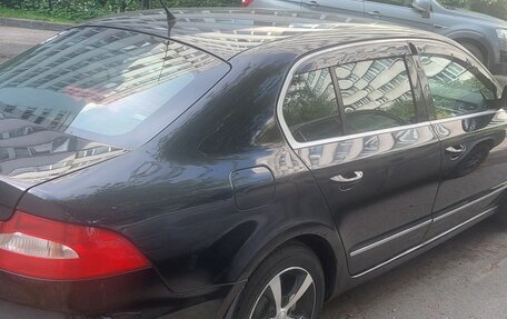 Skoda Superb III рестайлинг, 2008 год, 700 000 рублей, 4 фотография