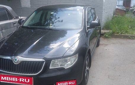 Skoda Superb III рестайлинг, 2008 год, 700 000 рублей, 5 фотография