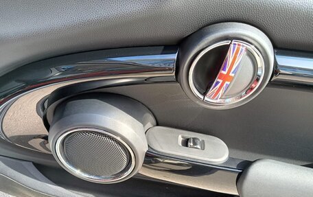 MINI Hatch, 2020 год, 2 350 000 рублей, 23 фотография