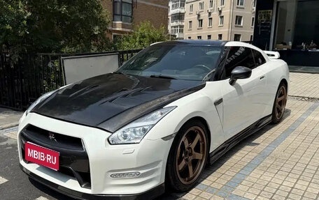 Nissan GT-R, 2015 год, 10 796 690 рублей, 1 фотография