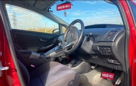 Toyota Prius, 2013 год, 1 450 000 рублей, 16 фотография