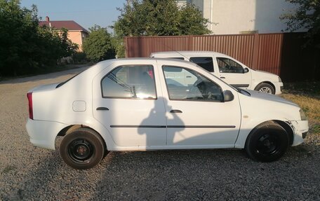 Renault Logan I, 2011 год, 380 000 рублей, 4 фотография