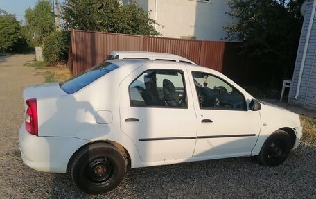 Renault Logan I, 2011 год, 380 000 рублей, 13 фотография
