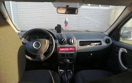 Renault Logan I, 2011 год, 380 000 рублей, 11 фотография