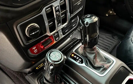 Jeep Wrangler, 2021 год, 4 975 690 рублей, 10 фотография