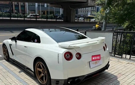 Nissan GT-R, 2015 год, 10 796 690 рублей, 4 фотография