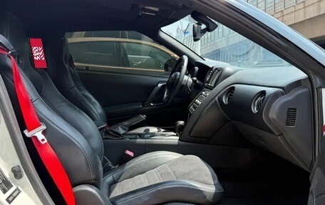 Nissan GT-R, 2015 год, 10 796 690 рублей, 10 фотография