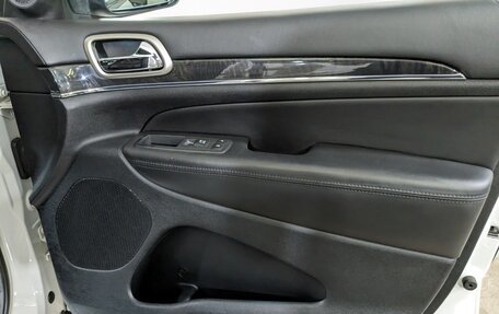 Jeep Grand Cherokee, 2012 год, 2 050 000 рублей, 25 фотография