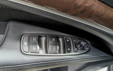 Infiniti QX60 I рестайлинг, 2018 год, 2 750 000 рублей, 9 фотография