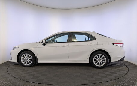 Toyota Camry, 2021 год, 2 550 000 рублей, 8 фотография