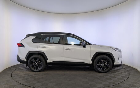 Toyota RAV4, 2021 год, 3 695 000 рублей, 4 фотография