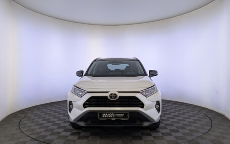 Toyota RAV4, 2021 год, 3 695 000 рублей, 2 фотография