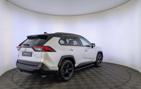 Toyota RAV4, 2021 год, 3 695 000 рублей, 5 фотография