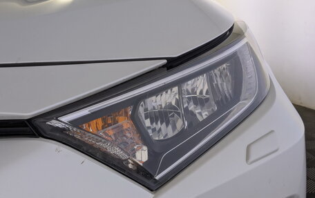 Toyota RAV4, 2021 год, 3 695 000 рублей, 17 фотография