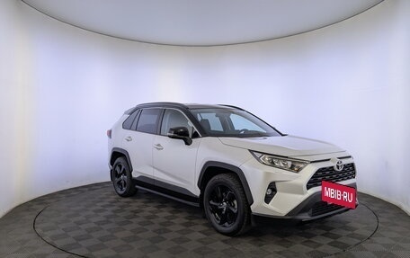 Toyota RAV4, 2021 год, 3 695 000 рублей, 3 фотография