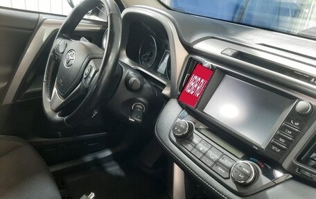 Toyota RAV4, 2016 год, 2 290 000 рублей, 8 фотография