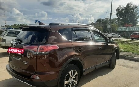 Toyota RAV4, 2016 год, 2 290 000 рублей, 9 фотография