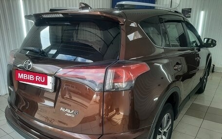 Toyota RAV4, 2016 год, 2 290 000 рублей, 5 фотография